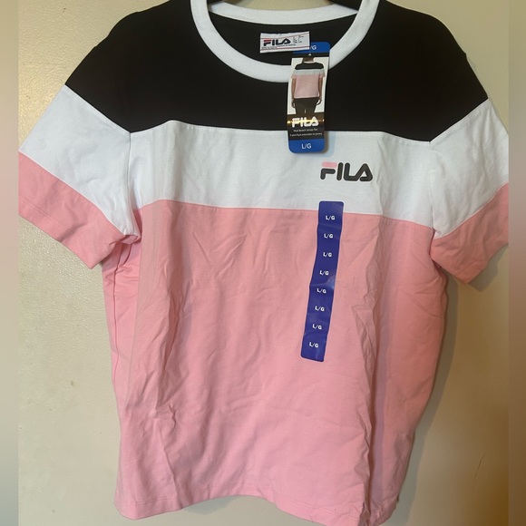 Fila Tops - 🛍️2/$15🛍️ BNWT Fila Women’s Crop Top